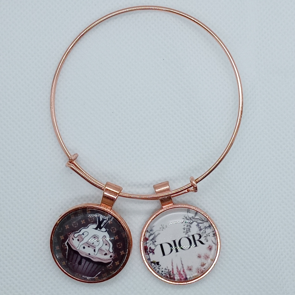 Double pendant